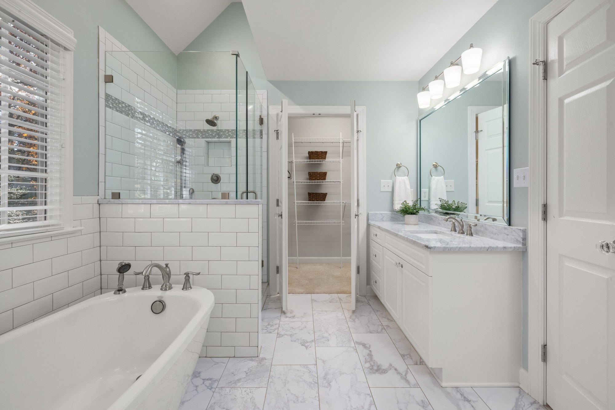 white-tile-bathroom-glass-shower-northern-california-optimized